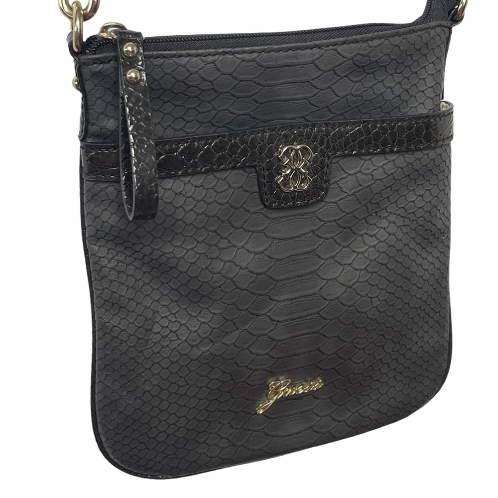 🌸Guess Cross Body!